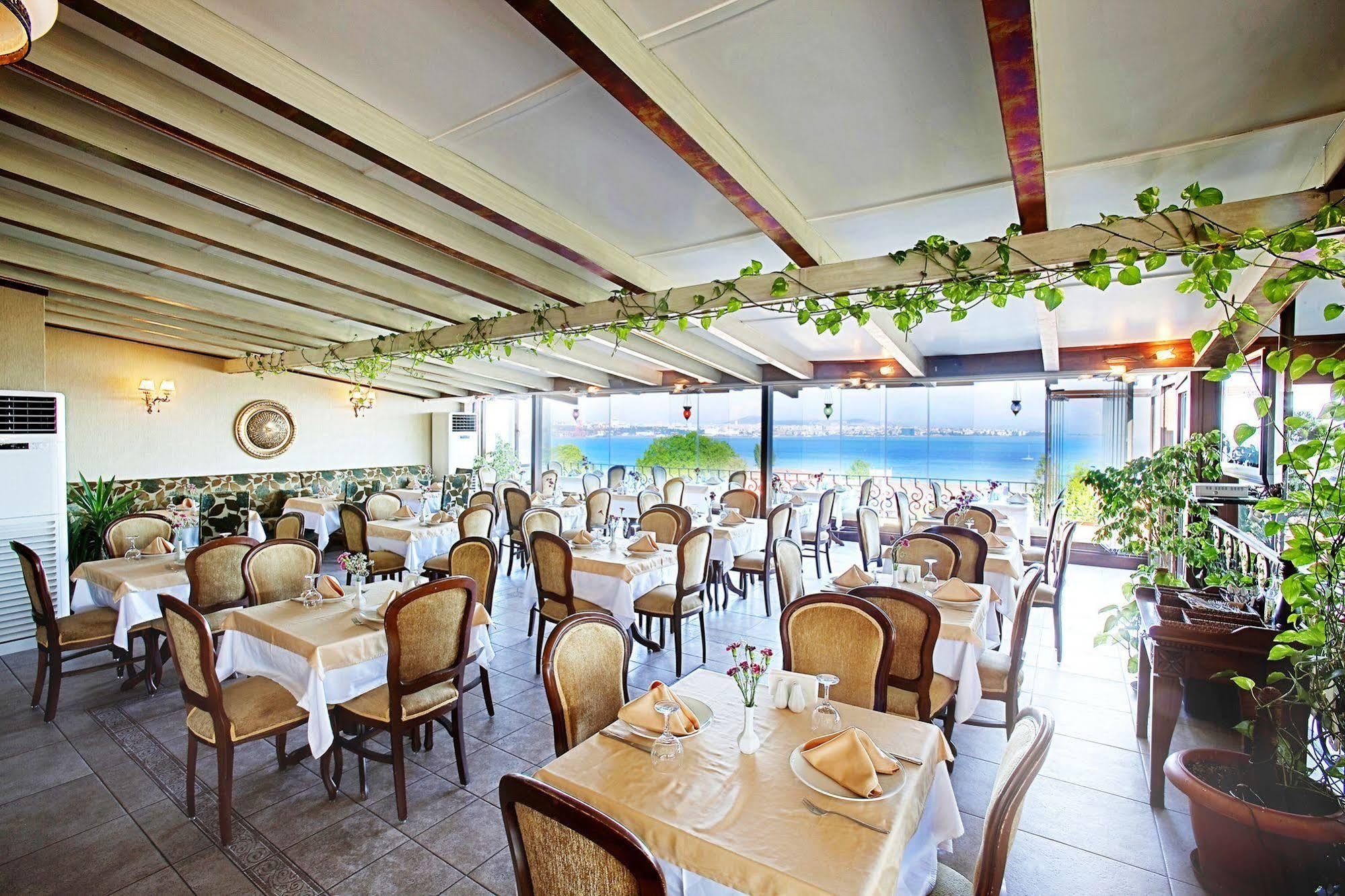 Azade Hotel Istambul Exterior foto